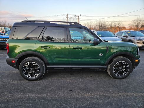 Certified 2025 Ford Bronco Sport Outer Banks w/ Outer Banks Tech Package+ image 4