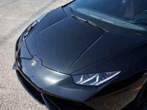 Used 2018 Lamborghini Huracan LP 610-4 AWD/4WD image 20