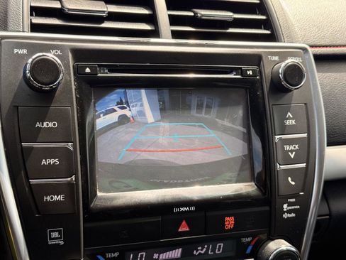 Used 2017 Toyota Camry XSE FWD image 27