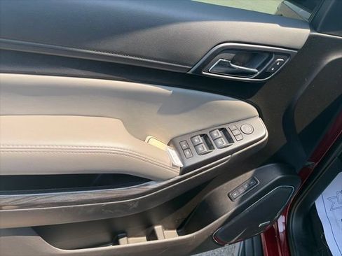 Used 2020 Chevrolet Tahoe LT AWD/4WD image 17