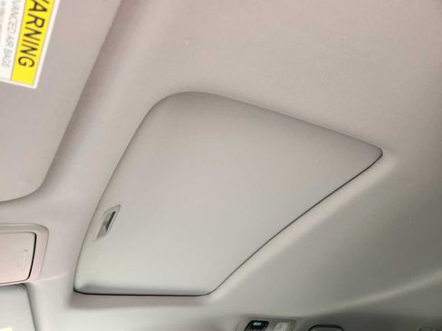 Used 2018 Honda Odyssey EX-L image 22