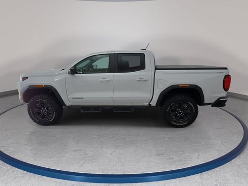 Used 2025 GMC Canyon Elevation w/ Convenience Package AWD/4WD image 8