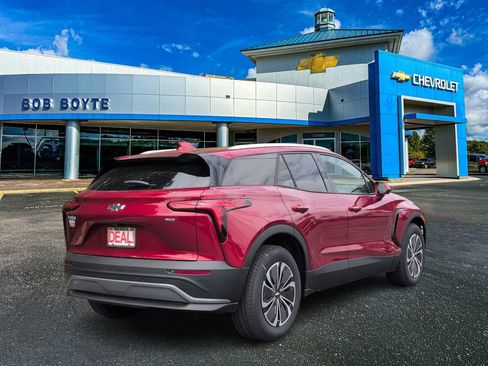 New 2025 Chevrolet Blazer EV LT AWD/4WD image 7
