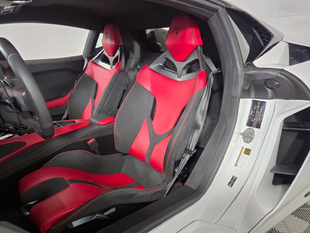 Used 2026 Lamborghini Temerario AWD/4WD image 13