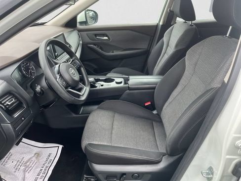 Used 2021 Nissan Rogue SV AWD/4WD image 9
