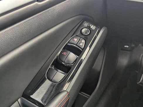 Used 2025 Nissan Altima 2.5 SR FWD image 14