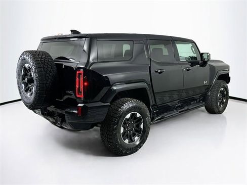 New 2024 GMC Hummer EV 2X w/ Extreme Off-Road Package image 12