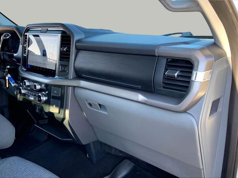 Used 2025 Ford F150 XLT w/ Equipment Group 301A Standard AWD/4WD image 19