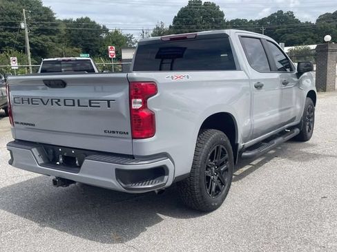Used 2024 Chevrolet Silverado 1500 Custom w/ Turbomax Blackout Package AWD/4WD image 3