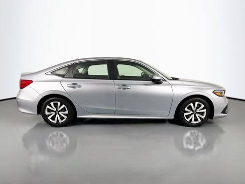 Certified 2023 Honda Civic LX image 4