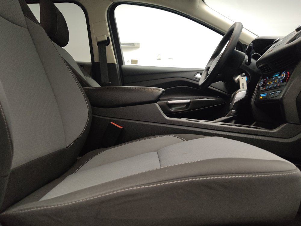 Used 2018 Ford Escape SE w/ Ford Safe & Smart Package AWD/4WD image 21