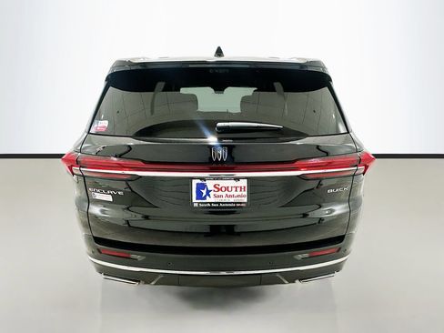 Certified 2026 Buick Enclave Preferred w/ Power Package FWD image 6