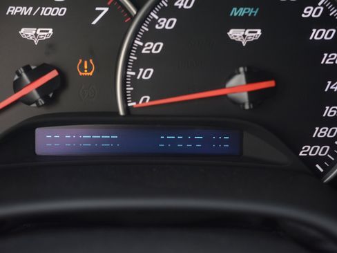 Used 2013 Chevrolet Corvette Grand Sport w/ 3LT Preferred Equipment Group image 19