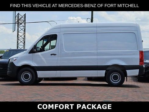 New 2025 Mercedes-Benz Sprinter 2500 image 6