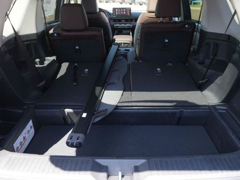 New 2026 Honda Pilot Elite image 8