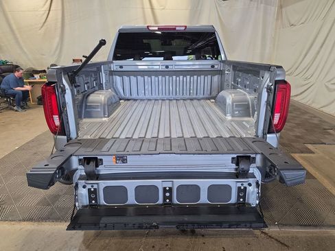 Used 2024 GMC Sierra 1500 SLT w/ SLT Convenience Package AWD/4WD image 20