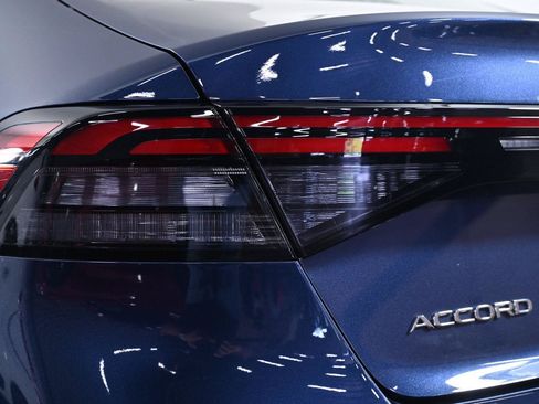 Used 2025 Honda Accord SE image 8