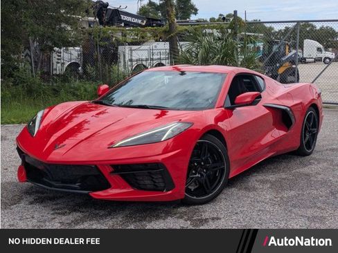 Used 2022 Chevrolet Corvette Stingray Coupe w/ 1LT RWD image 1