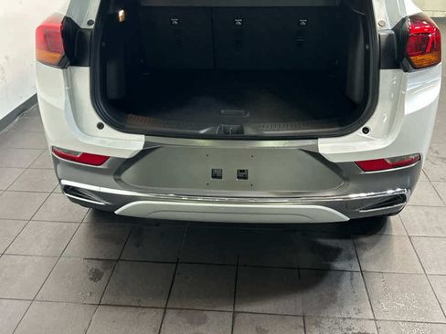 Used 2023 Buick Encore GX Essence w/ Experience Buick Package AWD/4WD image 11