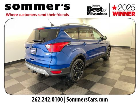 Used 2019 Ford Escape Titanium w/ U9j03 - Titanium Tow Package AWD/4WD image 5