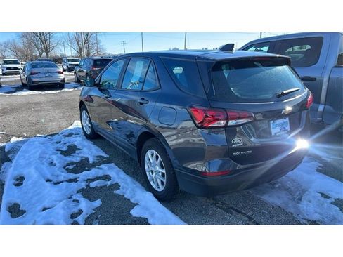 Used 2024 Chevrolet Equinox LT image 4