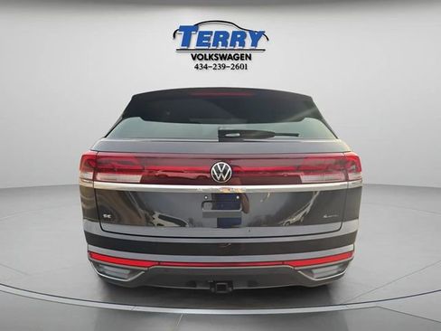 New 2026 Volkswagen Atlas Cross Sport SE image 3
