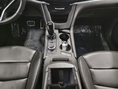 Certified 2022 Cadillac XT6 Sport w/ Technology Package image 17