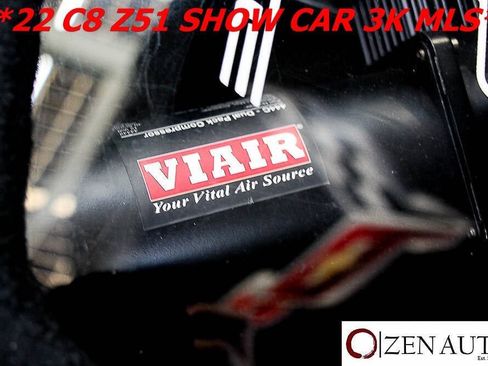 Used 2022 Chevrolet Corvette Stingray Coupe w/ Z51 3LT w/ Z51 Performance Package RWD image 42