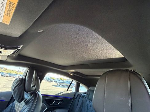 Used 2025 Mercedes-Benz EQS 580 4MATIC Sedan image 21