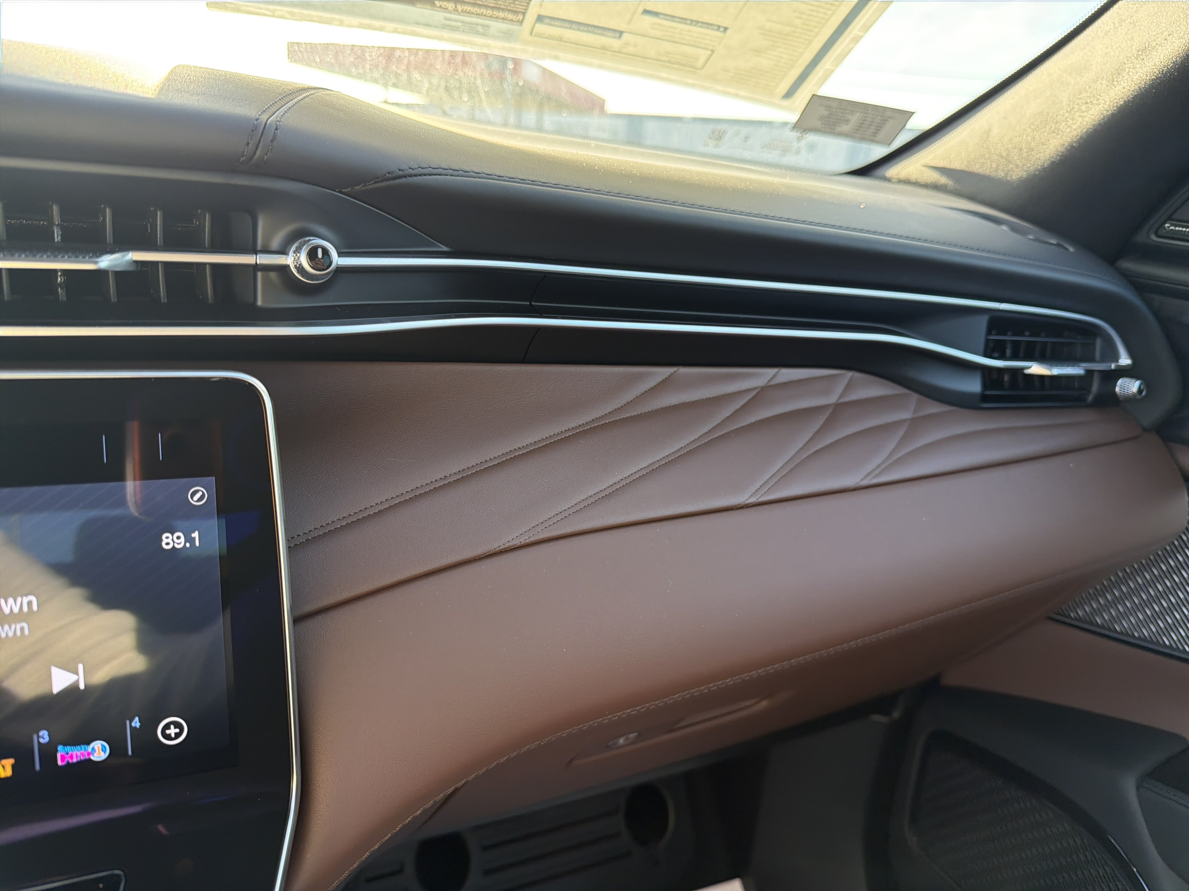 Used 2025 Maserati Grecale Modena AWD/4WD image 17