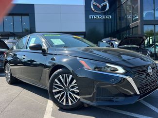 Used 2025 Nissan Altima 2.5 SV video 2