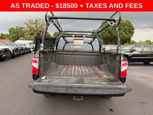 Used 2021 Nissan Titan S w/ S Utility Package RWD image 16