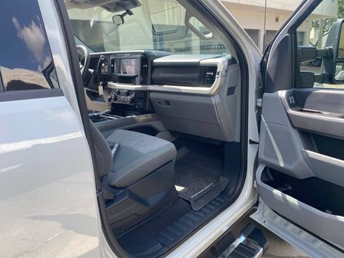 Used 2025 Ford F350 XLT w/ 360-Degree Camera Package AWD/4WD image 12