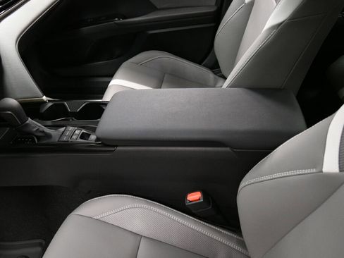 Certified 2025 Toyota Camry SE image 23