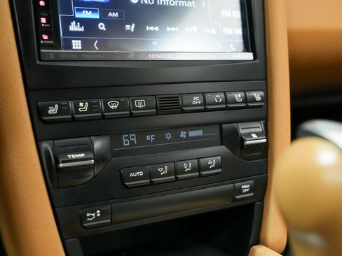 Used 2009 Porsche 911 Carrera image 29