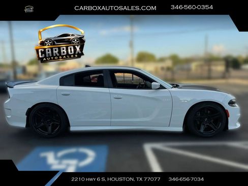 Used 2021 Dodge Charger Scat Pack w/ Driver Convenience Group image 6