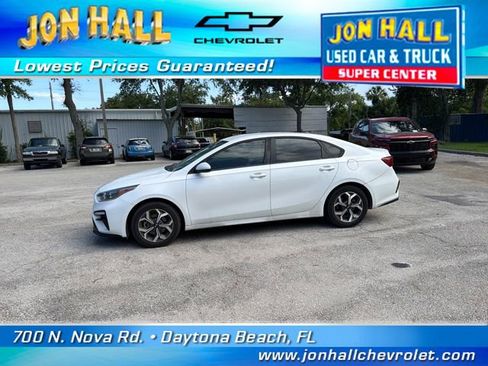 Used 2021 Kia Forte LXS FWD image 4