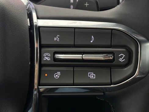 New 2026 GMC Acadia Elevation image 23