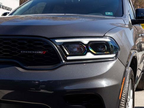 Used 2025 Dodge Durango GT image 34