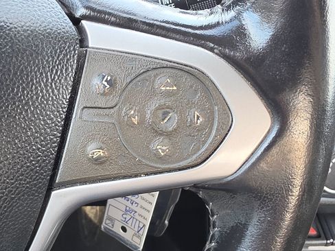Used 2019 Chevrolet Colorado LT AWD/4WD image 20