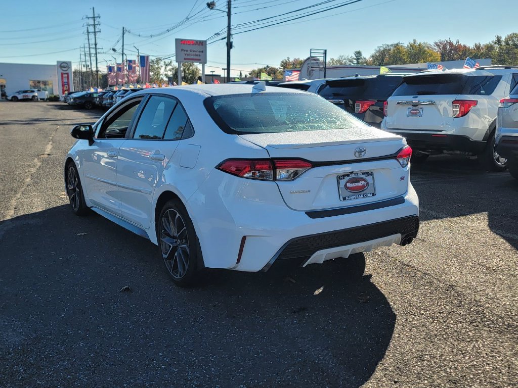 Used 2020 Toyota Corolla SE FWD image 7