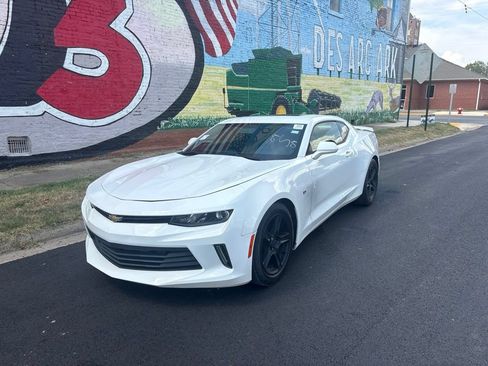 Used 2018 Chevrolet Camaro LT RWD image 43