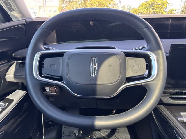 New 2026 Lincoln Nautilus Reserve w/ Jet Appearance Package AWD/4WD image 15
