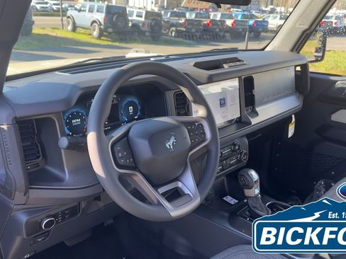 New 2025 Ford Bronco 2-Door image 13