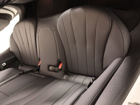 Used 2024 Mercedes-Benz E 350 4MATIC Sedan image 13