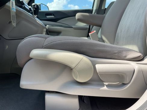Used 2014 Honda CR-V LX image 23