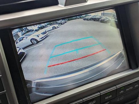 Used 2020 Lexus GX 460 Premium image 14