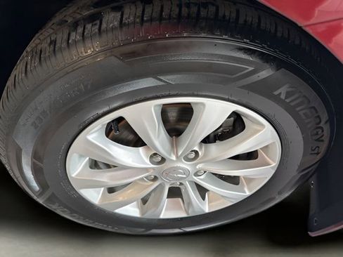 Used 2017 Chrysler Pacifica Touring-L image 23