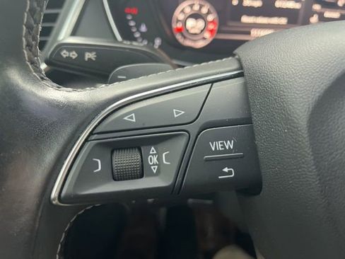 Used 2018 Audi SQ5 Premium Plus w/ Navigation Package image 17