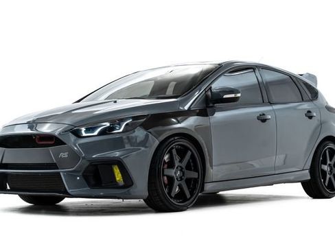 Used 2016 Ford Focus RS image 7